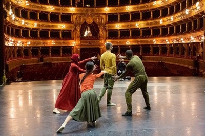 Teatro Massimo di Palermo e delle riprese in VR del balletto