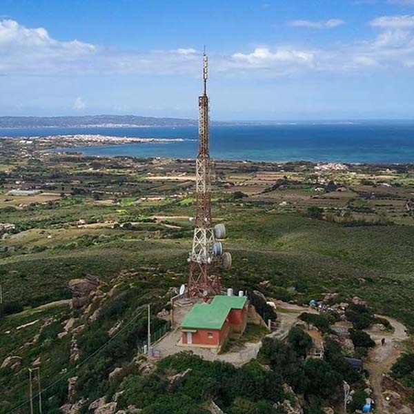 immagine di una torre rai way